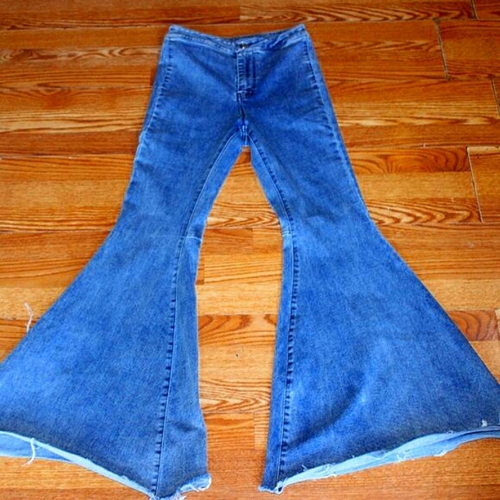 Flare Jeans Before You High Rise S THRASHED- Size Small Boho